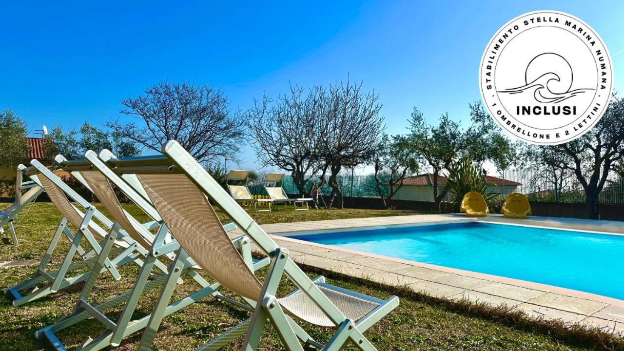 Viva3 - Numana, Ampio Trilocale In Villa Con Piscina Eksteriør billede